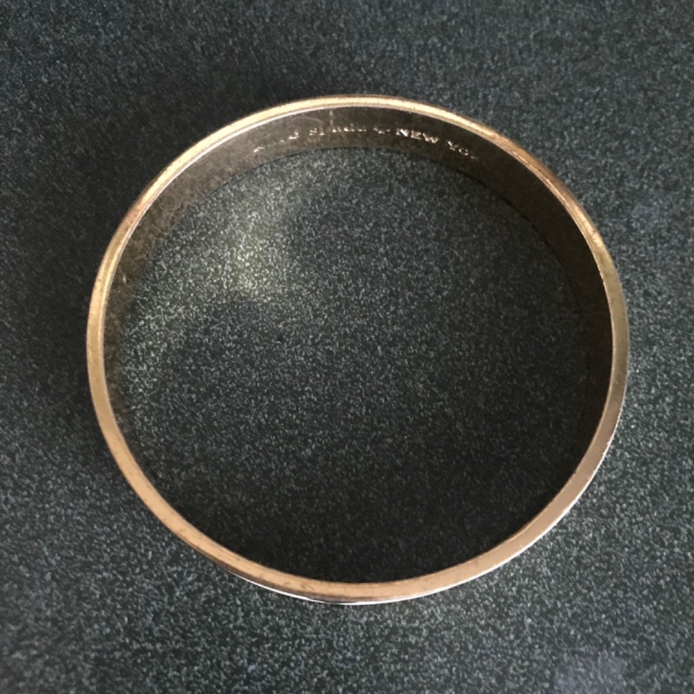 Kate Spade NY Bangle Bracelet Off White Enamel Yellow Gold Plated Designer Logo - Picture 3 of 8
